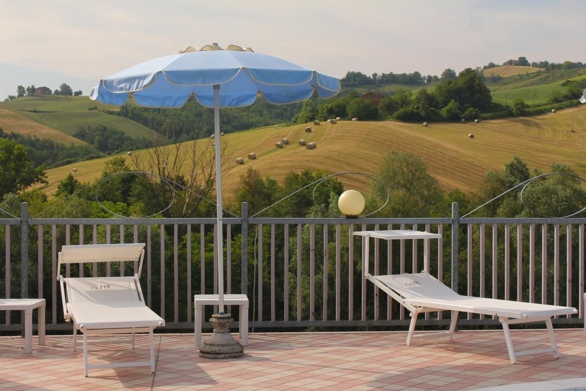 Hotel Sporting Tabiano Terme Екстер'єр фото