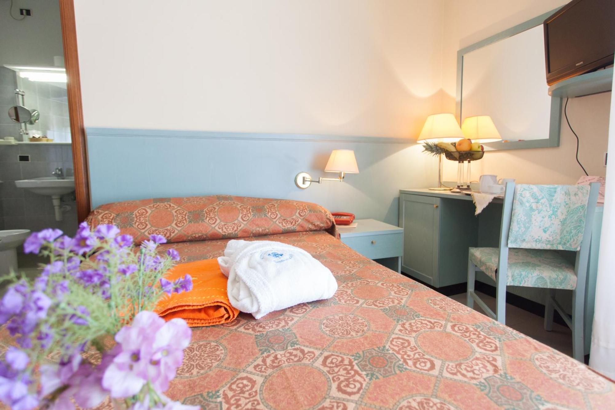 Hotel Sporting Tabiano Terme Номер фото