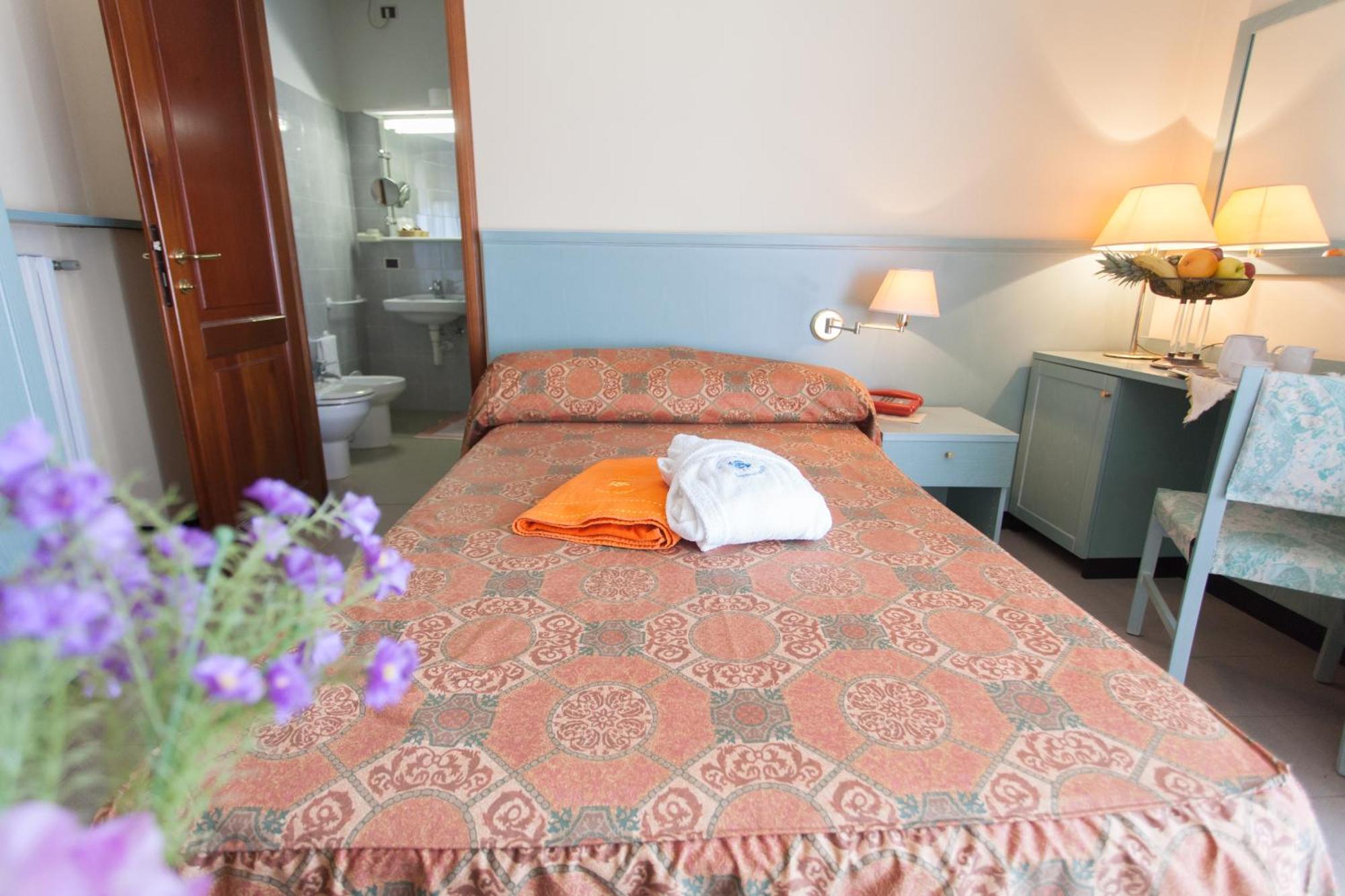 Hotel Sporting Tabiano Terme Номер фото