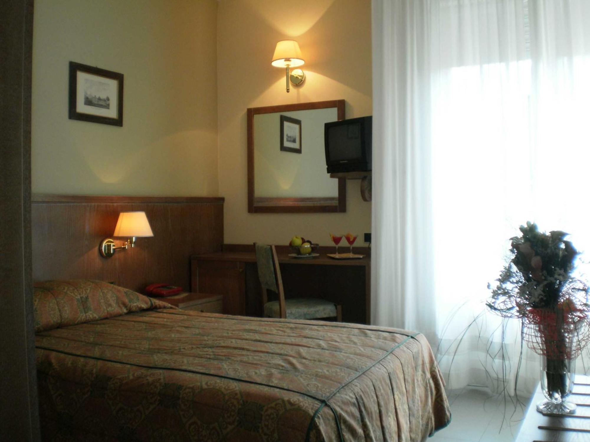 Hotel Sporting Tabiano Terme Номер фото