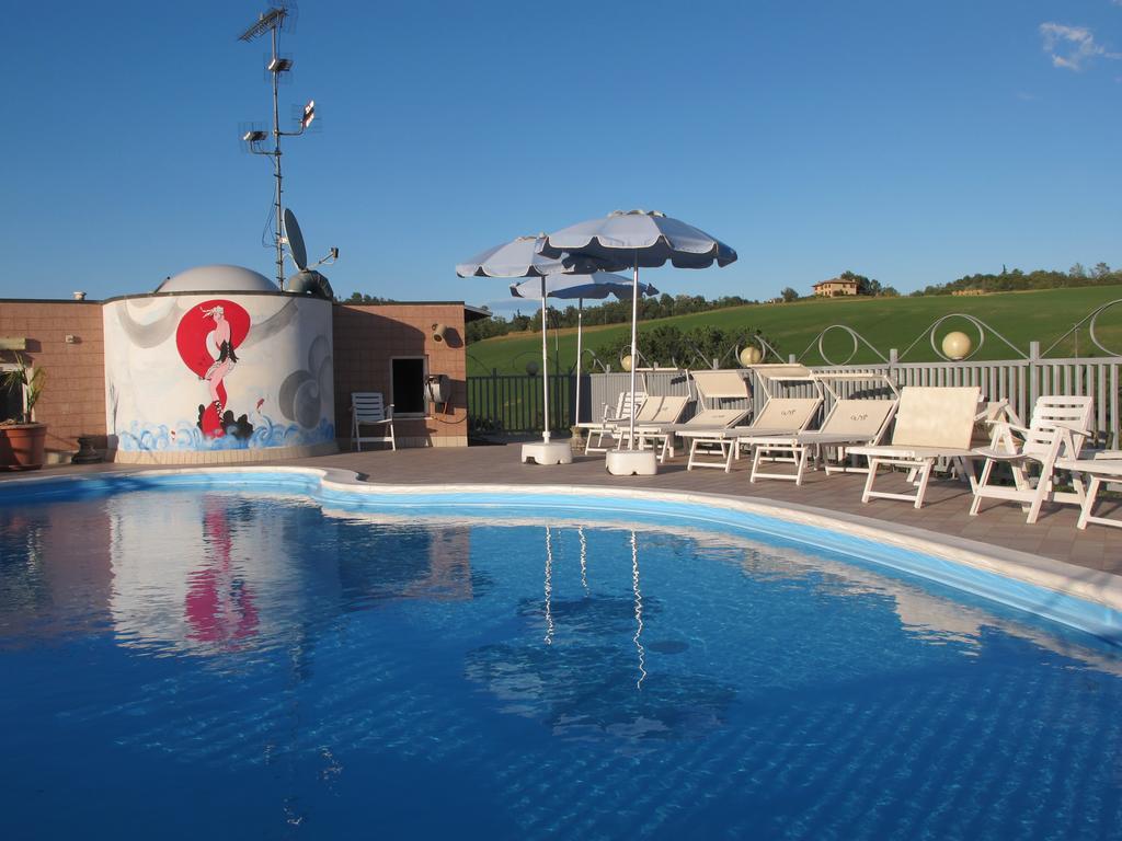 Hotel Sporting Tabiano Terme Екстер'єр фото